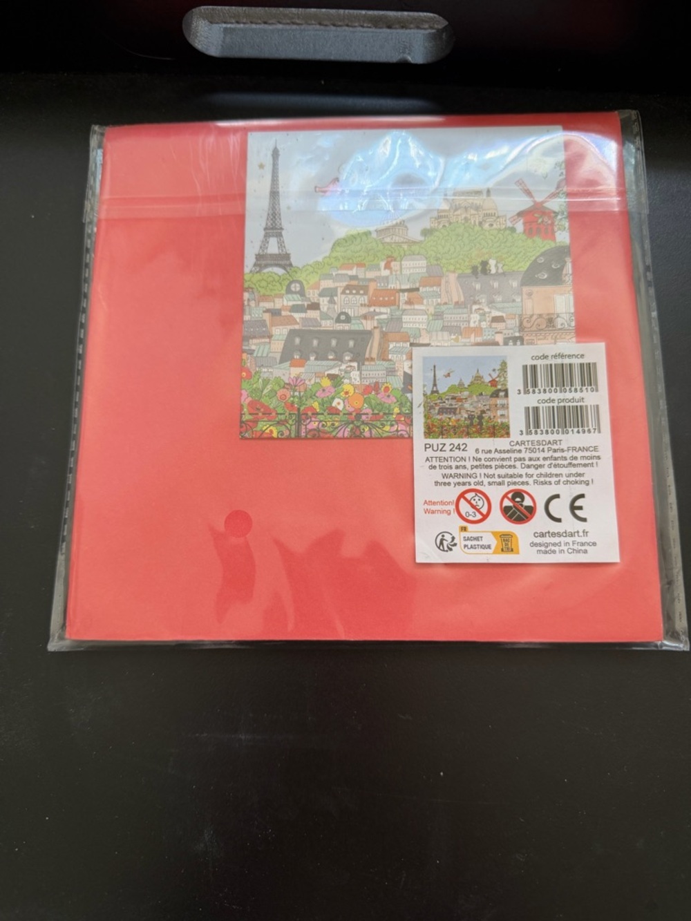 Red Puzzle Board and greeting card combined with Paris Illustration